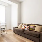 Nuovo Bilocale Moderno Nel Cuore Di Milano